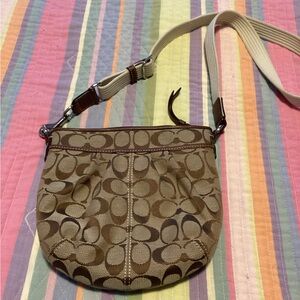 Coach Signature Vintage Crossbody purse